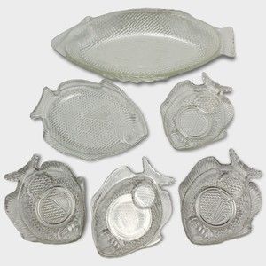 Lot of 6 Vintage Clear Glass Fish Shaped Baking And Serving Dish